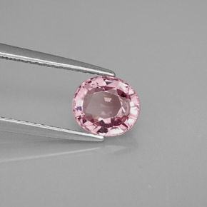 1.46カラットの天然紫がかったピンクスピネル（7.1×6.3 mm・オーバルカット）