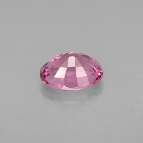 1.20カラットの天然バイオレットピンクスピネル（7.3×5.5 mm・オーバルカット）