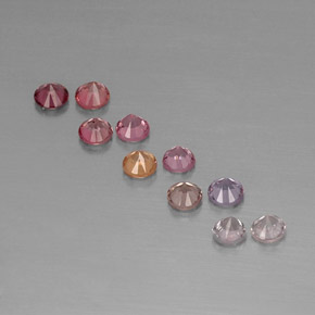 カラットの天然マルチカラースピネル（3.01 mm・ラウンドカット）