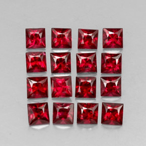 カラットの天然レッドスピネル（3.1×3.1 mm・四角）