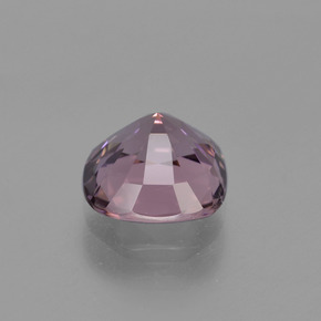 1.67カラットの天然パープルスピネル（7.1×6.8 mm・クッションカット）