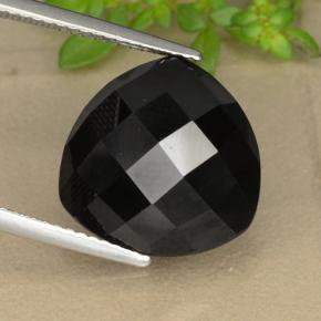 11.01カラットの天然黒スピネル（14.1×13.8 mm・トリリアント）