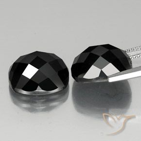 Shop natural 14.55ct ブラック スピネル gems, クッション, from タイ at GemSelect. In stock, global shipping!