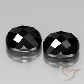 Shop natural 14.75ct ブラック スピネル gems, クッション, from タイ at GemSelect. In stock, global shipping!