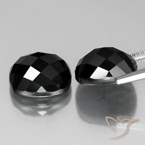 Shop natural 14.75ct ブラック スピネル gems, クッション, from タイ at GemSelect. In stock, global shipping!