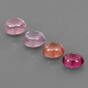 カラットの天然マルチカラースピネル（5.2×4.3 mm・オーバルカット）