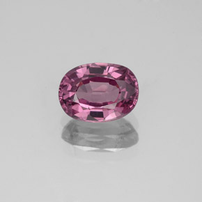1.34カラットの天然パープルローズスピネル（7.5×5.6 mm・オーバルカット）
