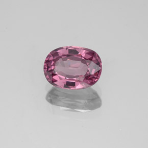 1.34カラットの天然パープルローズスピネル（7.5×5.6 mm・オーバルカット）