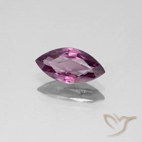 1.35カラットの天然サングリアスピネル（10.6×5.4 mm・マーキス）