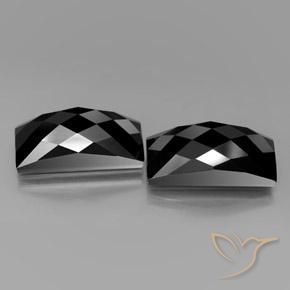 Shop natural 24.87ct ブラック スピネル gems, バゲット, from タイ at GemSelect. In stock, global shipping!