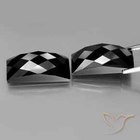 Shop natural 24.56ct ブラック スピネル gems, バゲット, from タイ at GemSelect. In stock, global shipping!