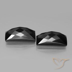 Shop natural 24.82ct ブラック スピネル gems, バゲット, from タイ at GemSelect. In stock, global shipping!