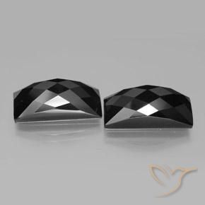 Shop natural 25.28ct ブラック スピネル gems, バゲット, from タイ at GemSelect. In stock, global shipping!