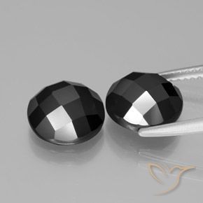 Shop natural 7.19ct ブラック スピネル gems, ラウンド, from タイ at GemSelect. In stock, global shipping!
