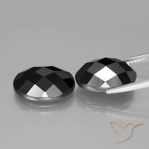 Shop natural 14.03ct ブラック スピネル gems, 楕円形, from タイ at GemSelect. In stock, global shipping!