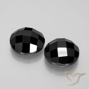 Shop natural 13.85ct ブラック スピネル gems, ラウンド, from タイ at GemSelect. In stock, global shipping!