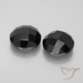 Shop natural 14.22ct ブラック スピネル gems, ラウンド, from タイ at GemSelect. In stock, global shipping!