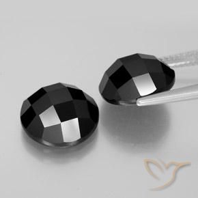 Shop natural 13.84ct ブラック スピネル gems, ラウンド, from タイ at GemSelect. In stock, global shipping!