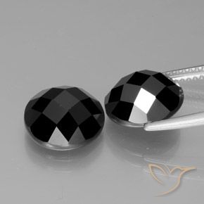 Shop natural 8.76ct ブラック スピネル gems, ラウンド, from タイ at GemSelect. In stock, global shipping!