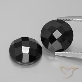 8.89ctw 天然 ブラック スピネル, ラウンド, オペーク