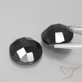 Shop natural 8.89ct ブラック スピネル gems, ラウンド, from タイ at GemSelect. In stock, global shipping!