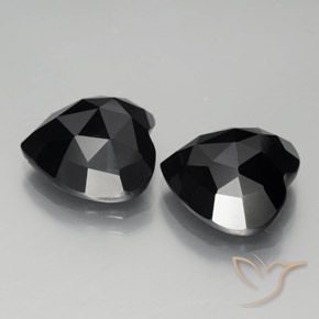 Shop natural 17.33ct ブラック スピネル gems, 心臓, from タイ at GemSelect. In stock, global shipping!