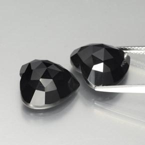 Shop natural 19.39ct ブラック スピネル gems, 心臓, from タイ at GemSelect. In stock, global shipping!