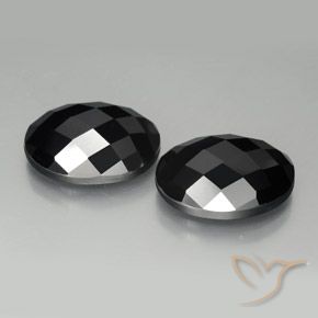 Shop natural 21.22ct ブラック スピネル gems, 楕円形, from タイ at GemSelect. In stock, global shipping!
