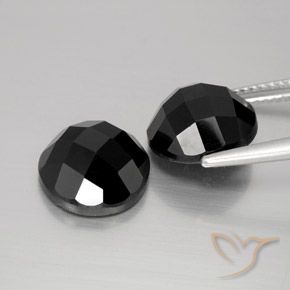 Shop natural 10.13ct ブラック スピネル gems, ラウンド, from タイ at GemSelect. In stock, global shipping!