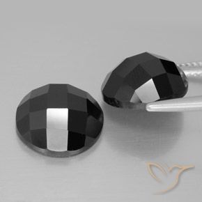 Shop natural 14.69ct ブラック スピネル gems, ラウンド, from タイ at GemSelect. In stock, global shipping!