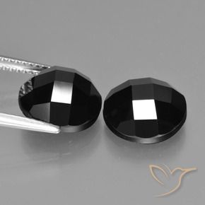 Shop natural 9.30ct ブラック スピネル gems, ラウンド, from タイ at GemSelect. In stock, global shipping!