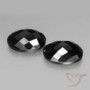 Shop natural 20.64ct ブラック スピネル gems, 楕円形, from タイ at GemSelect. In stock, global shipping!