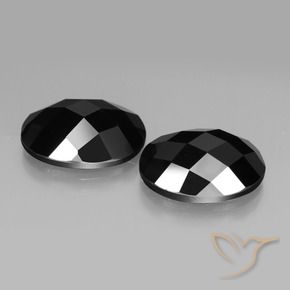 Shop natural 19.41ct ブラック スピネル gems, 楕円形, from タイ at GemSelect. In stock, global shipping!