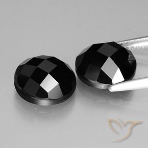 Shop natural 7.01ct ブラック スピネル gems, ラウンド, from タイ at GemSelect. In stock, global shipping!