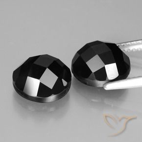 Shop natural 7.77ct ブラック スピネル gems, ラウンド, from タイ at GemSelect. In stock, global shipping!
