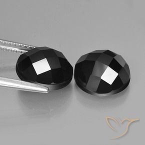 Shop natural 6.72ct ブラック スピネル gems, ラウンド, from タイ at GemSelect. In stock, global shipping!