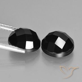 Shop natural 7.57ct ブラック スピネル gems, ラウンド, from タイ at GemSelect. In stock, global shipping!