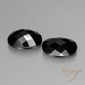 Shop natural 11.54ct ブラック スピネル gems, 楕円形, from タイ at GemSelect. In stock, global shipping!