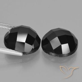 Shop natural 9.88ct ブラック スピネル gems, ラウンド, from タイ at GemSelect. In stock, global shipping!