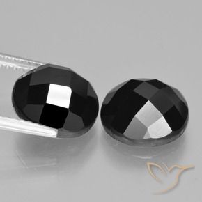 Shop natural 8.89ct ブラック スピネル gems, ラウンド, from タイ at GemSelect. In stock, global shipping!