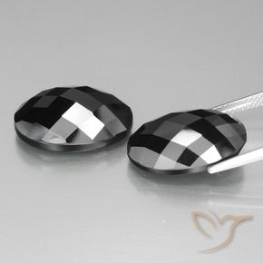 Shop natural 26.87ct ブラック スピネル gems, 楕円形, from タイ at GemSelect. In stock, global shipping!