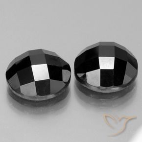 Shop natural 14.92ct ブラック スピネル gems, ラウンド, from タイ at GemSelect. In stock, global shipping!