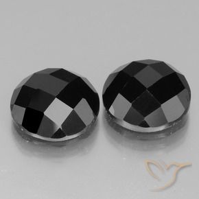 Shop natural 13.54ct ブラック スピネル gems, ラウンド, from タイ at GemSelect. In stock, global shipping!