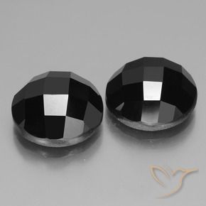 Shop natural 15.82ct ブラック スピネル gems, ラウンド, from タイ at GemSelect. In stock, global shipping!