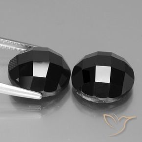 Shop natural 14.18ct ブラック スピネル gems, ラウンド, from タイ at GemSelect. In stock, global shipping!