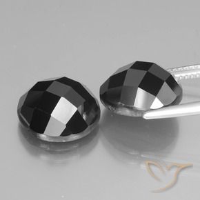 Shop natural 14.86ct ブラック スピネル gems, ラウンド, from タイ at GemSelect. In stock, global shipping!