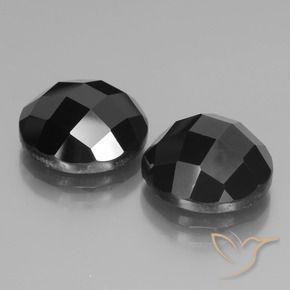 Shop natural 14.99ct ブラック スピネル gems, ラウンド, from タイ at GemSelect. In stock, global shipping!