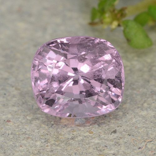 1.14ct 天然 非常に薄いピンクがかった紫 スピネル, クッション, VS