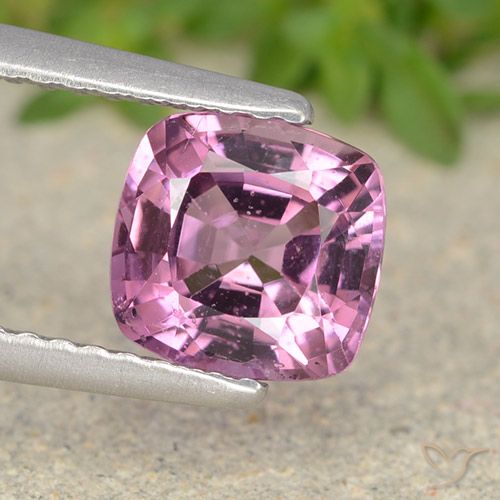 1.51ct 天然 濃いラベンダー スピネル, クッション, VVS-VS