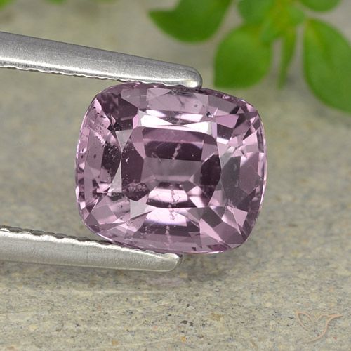 1.73ct 天然 ピンクがかったパープル スピネル, クッション, VS